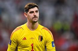 VIDEO: Courtois nổi giận sau trận thua Morocco